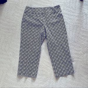 Talbots 8P 8 Petite Purple and White Capri Pants EUC Crop Cropped